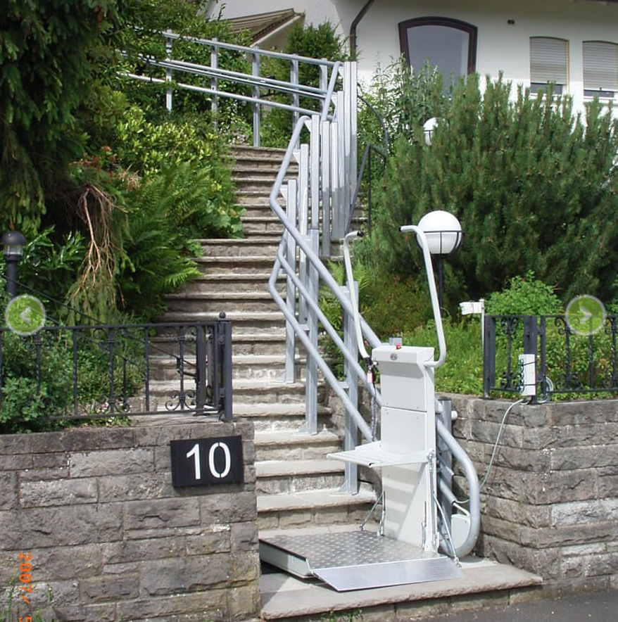 Outdoor Stairlift In Brooklyn